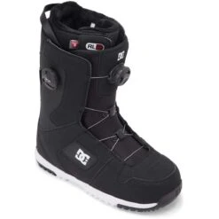 DC SHOES Men's Phase BOA Pro Snowboard Boot -Patagonia Store fw2324 dc mensphaseboaprosnowboardboot blackwhite 1