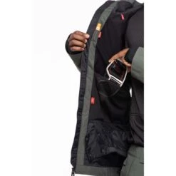 686 Men's GTX GT Jacket -Patagonia Store fw23 686 mensgtxgtjacket goblingreencolorblock 7